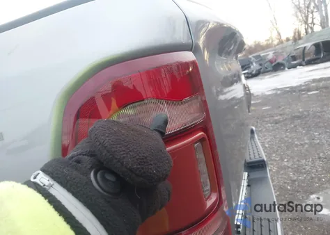 2020 Ram 1500 Big Horn 4X4 5'7 Box from USA, damaged, VIN 1C6SRFFT6LN217599